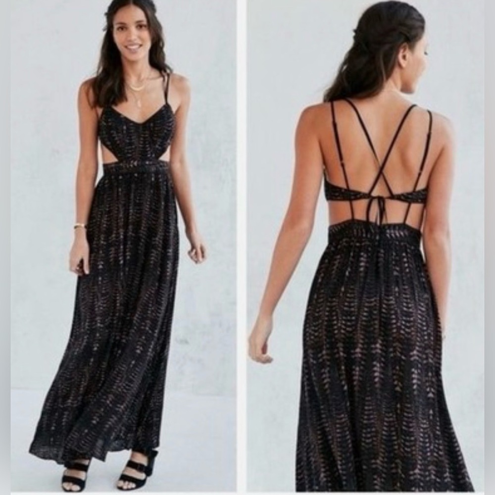 ECOTE Hannah Geometric Cutout Strappy Back Maxi Dress, Size 2